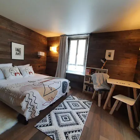 Bellevue, Cosy Et Chaleureux *