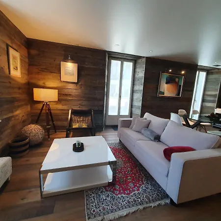 Bellevue, Cosy Et Chaleureux 아파트 샤모니